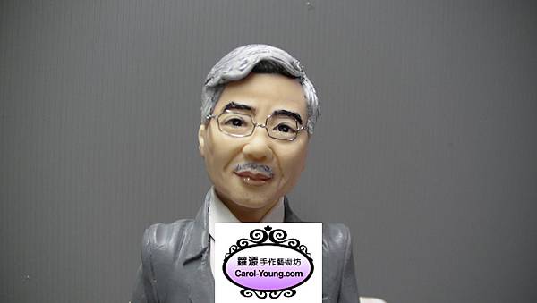 蘿漾客製寫實公仔-杜書伍 先生 (聯強國際集團總裁兼執行長)