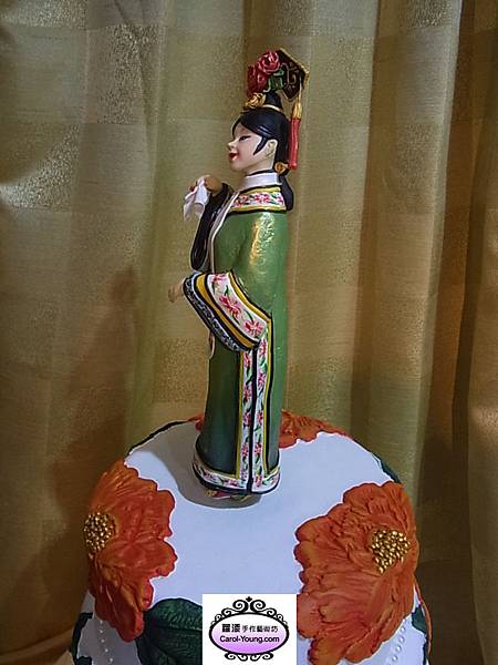 2013年5月11日台灣蛋糕協會舉辦母親節蛋糕比賽,莊老師作品 2013年5月11日台灣蛋糕協會舉辦母親節蛋糕比賽,莊老師作品