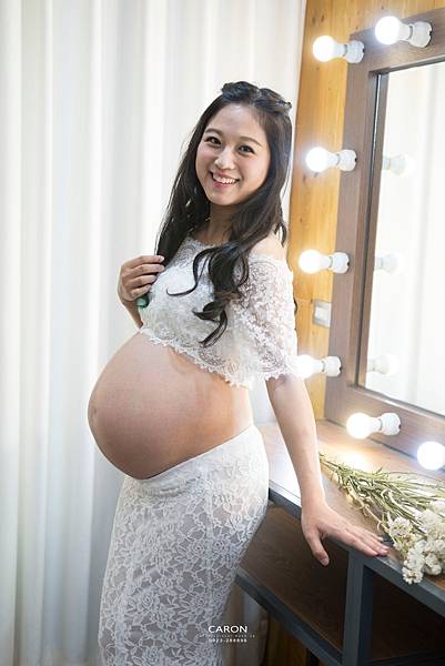 台中新娘秘書Caron自然清新妝感彰化新秘孕婦寫真_6.jpg