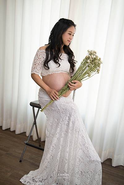 台中新娘秘書Caron自然清新妝感彰化新秘孕婦寫真_1.jpg