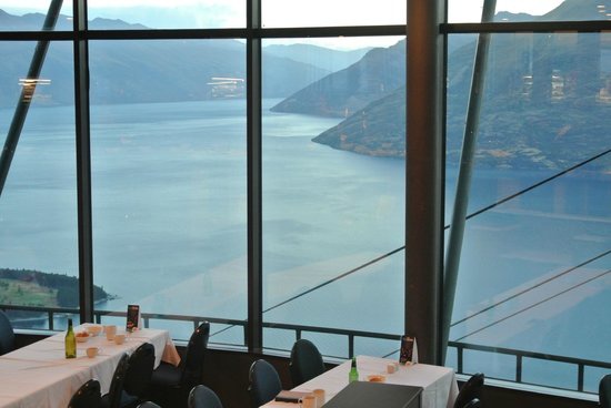 skyline-restaurant-queenstown