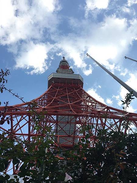 由下往上看晴空下的東京鐵塔.jpg 東京鐵塔.jpg