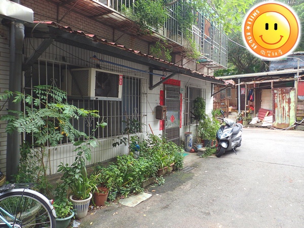 PB200645.JPG PB200645.JPG