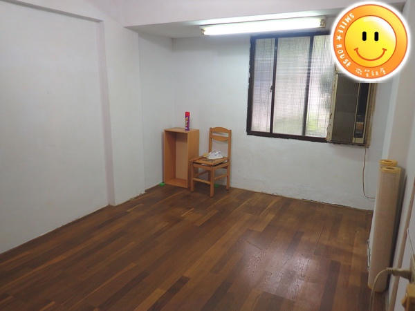 PB200654.JPG PB200654.JPG