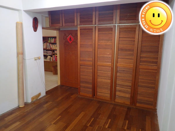 PB200656.JPG PB200656.JPG