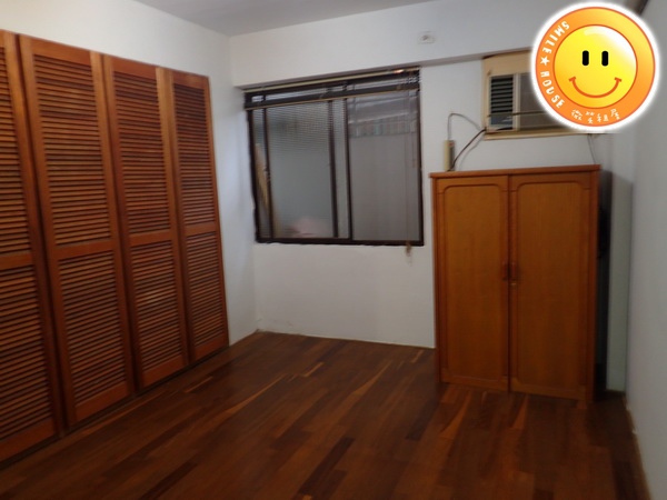 PB200660.JPG PB200660.JPG