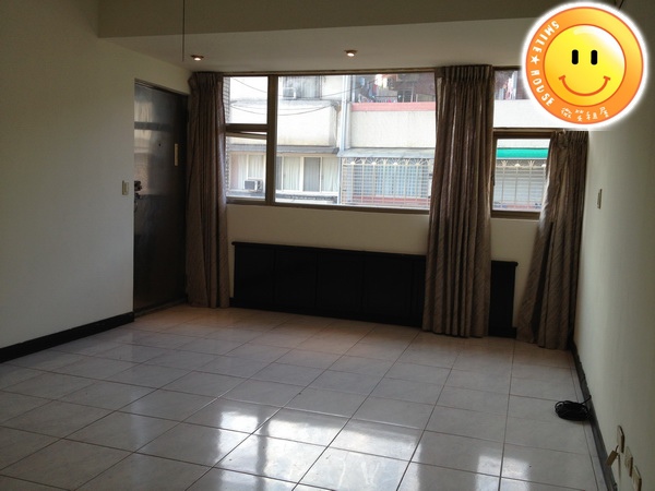 IMG_1557.JPG IMG_1557.JPG