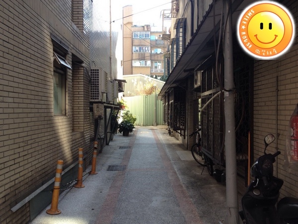 915247242697.jpg 915247242697.jpg