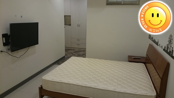 DSC_0813_1920x1080.jpg DSC_0813_1920x1080.jpg