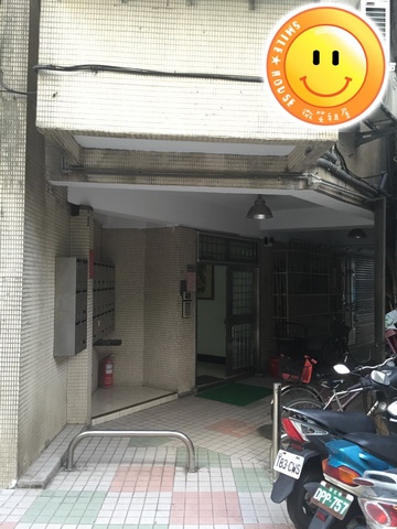 大門.JPG 大門.JPG