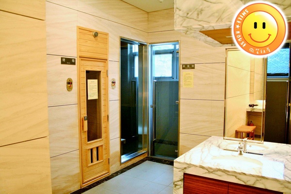 新川普游泳池內三溫暖.jpg 新川普游泳池內三溫暖.jpg