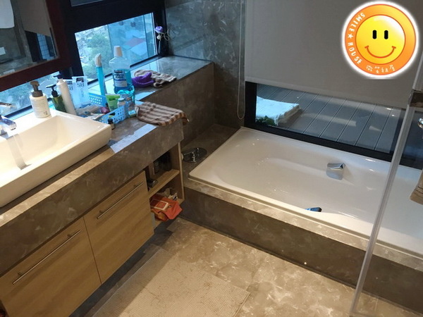 IMG_8268_resize_exposure.JPG IMG_8268_resize_exposure.JPG