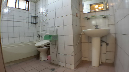 240059.jpg 240059.jpg