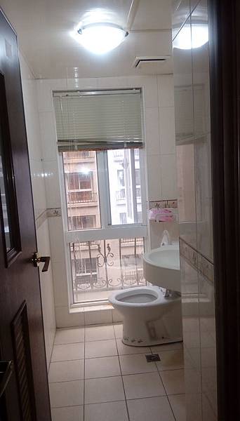 IMAG2836.jpg IMAG2836.jpg