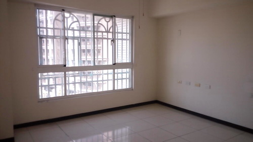 IMAG0180.jpg IMAG0180.jpg