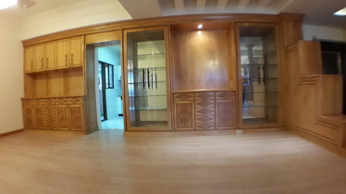 240064.jpg 240064.jpg