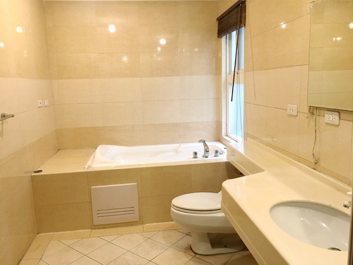 IMG_7295.JPG IMG_7295.JPG