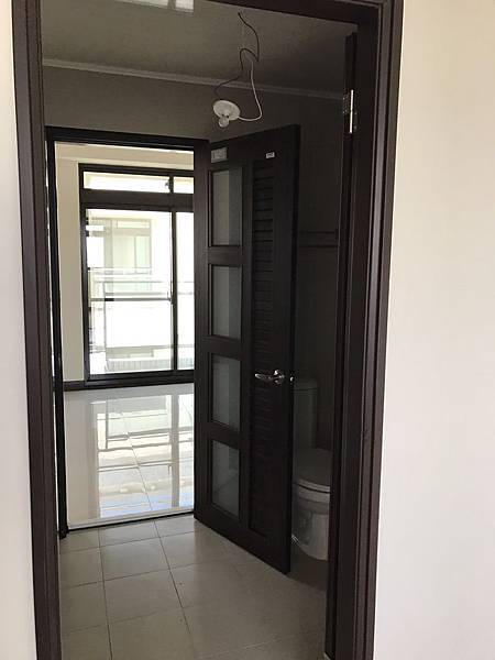 4F-3.jpg 4F-3.jpg