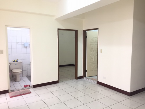 比佛利美3房車_170504_0001.jpg 比佛利美3房車_170504_0001.jpg