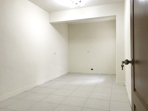 IMG_2909.JPG IMG_2909.JPG