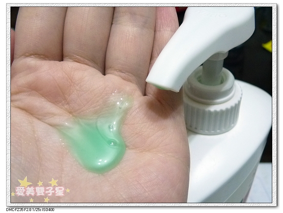 我們家冬天囤貨最多的就是它 施巴seba Med 5 5潔膚露 冬天皮膚乾癢者最推薦 Costco最便宜 愛美雙子星 痞客邦