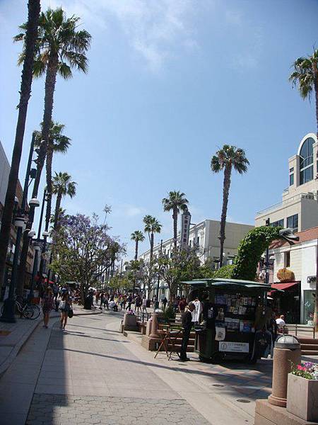 Third Street Promenade 3.jpg