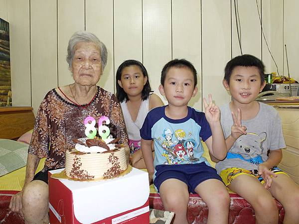 2013-07-31奶奶八十六歲生日002.jpg