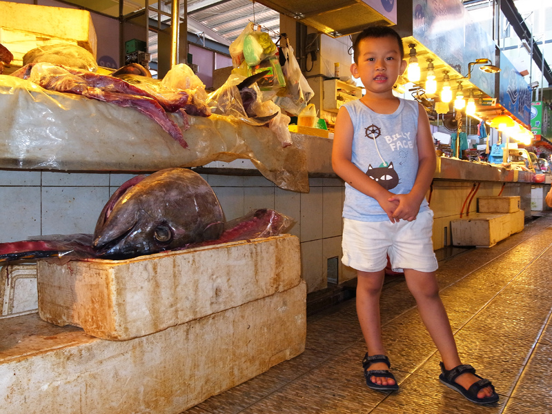 2013-09-08東港華僑市場013.jpg