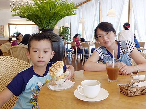 2013-09-19Afternoon Tea013.jpg