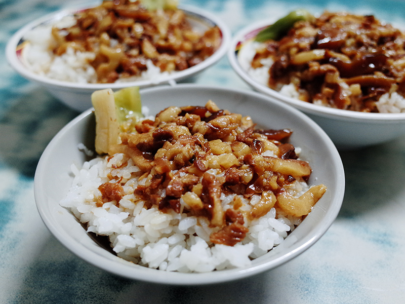 2014-07-18金鋒魯肉飯001.jpg