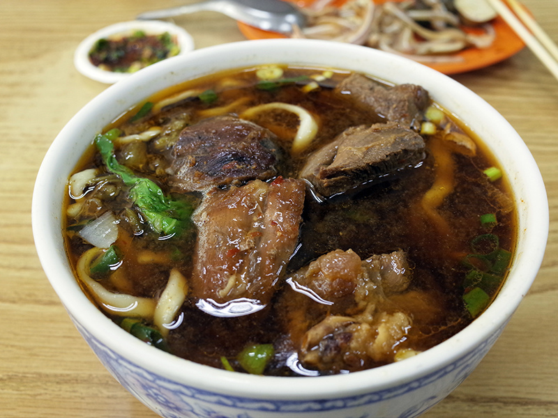 2015-09-12小林牛肉麵002.jpg