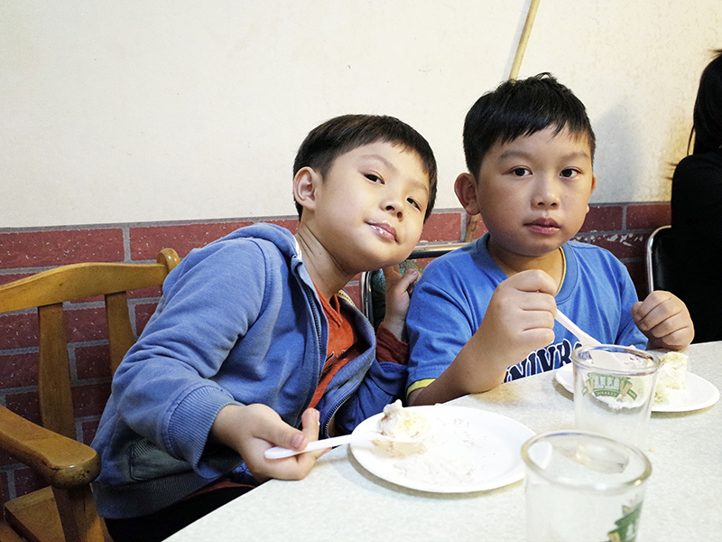 2016-04-30母親節004.jpg 2016-04-30母親節004.jpg