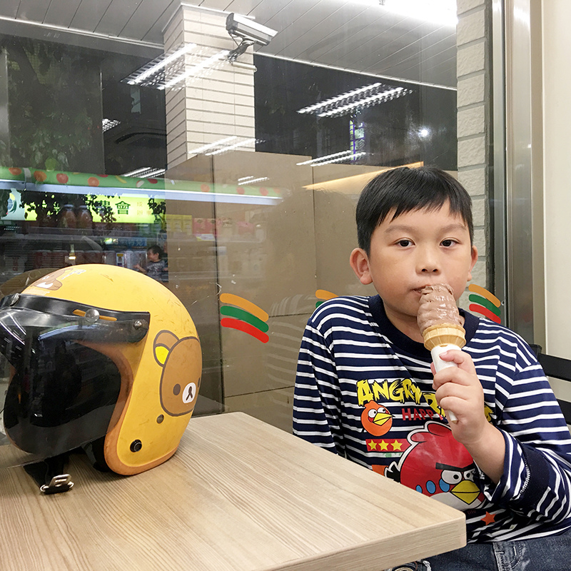 2016-05-19畫畫001.jpg 2016-05-19畫畫001.jpg