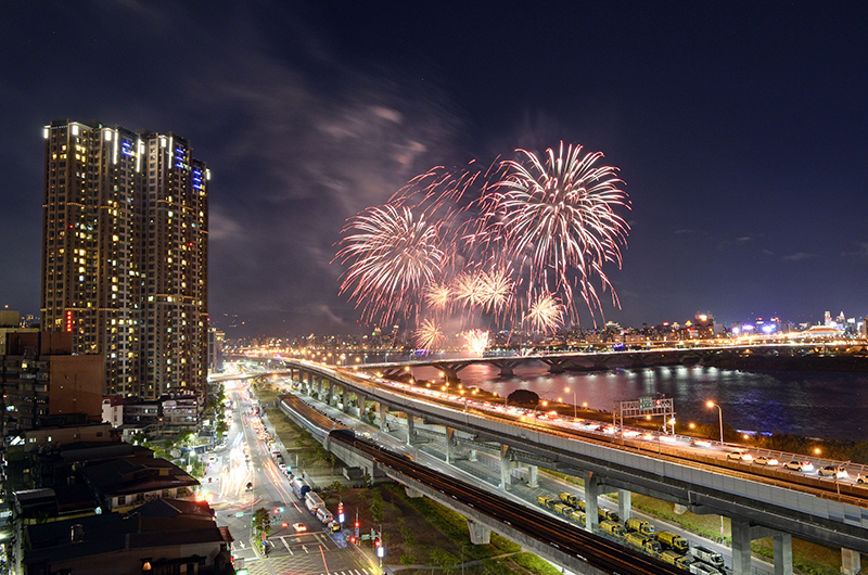 2017-08-26大稻城煙火012.jpg