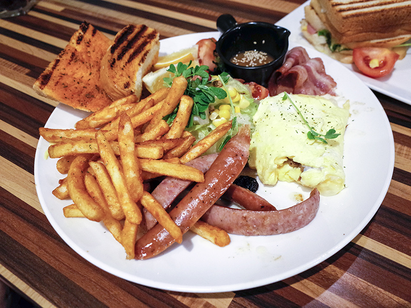 2017-12-24豐滿早午餐003.jpg 2017-12-24豐滿早午餐003.jpg