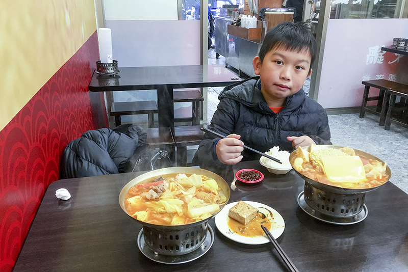 2018-02-28部隊鍋01.jpg 2018-02-28部隊鍋01.jpg