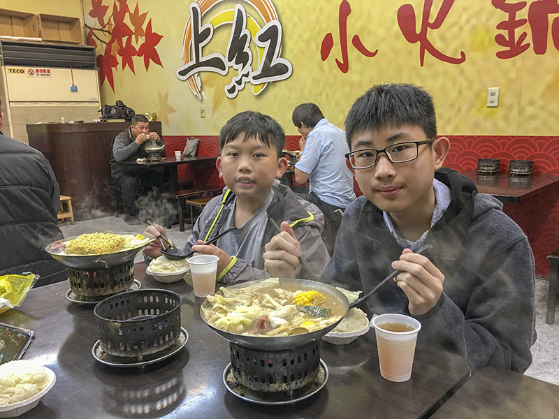 2019-02-22上紅小火鍋001.jpg 2019-02-22上紅小火鍋001.jpg