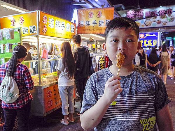 2019-04-28樂華夜市018.jpg