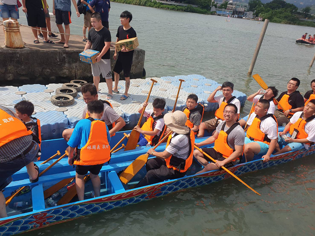 2019-06-07滑龍舟022.jpg 2019-06-07滑龍舟022.jpg