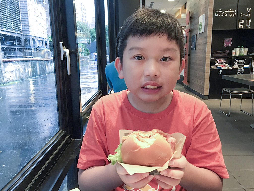2019-06-12麥當勞005.jpg 2019-06-12麥當勞005.jpg