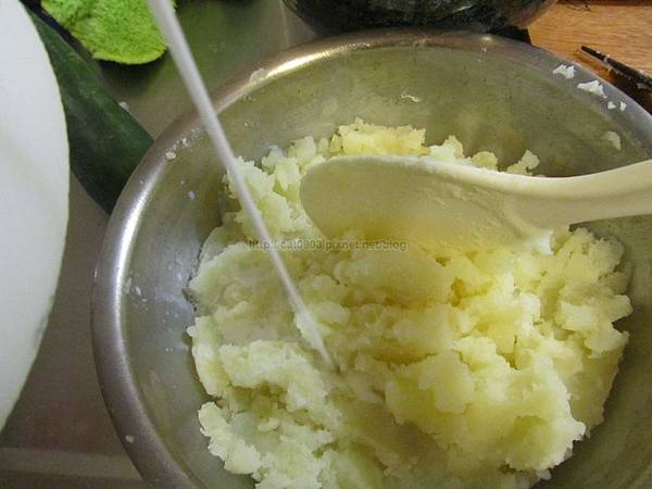 15分鐘料理-鮮奶馬鈴薯泥 15分鐘料理-鮮奶馬鈴薯泥