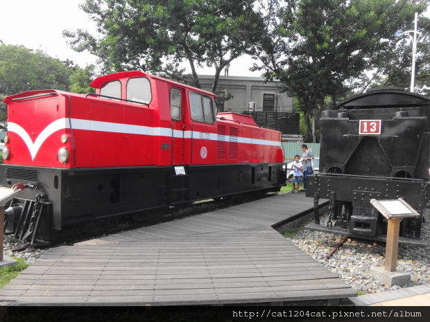 阿里山森林鐵路車庫園區2.JPG