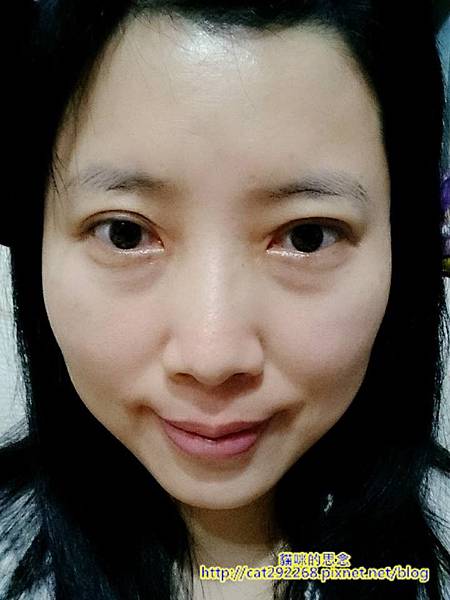 Bravura柏薇菈馬油滋養霜使用前.jpg 試用