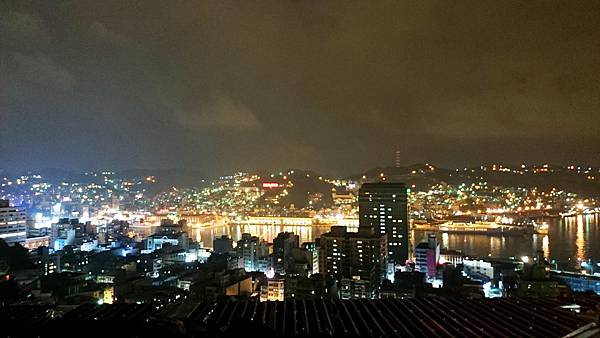 基隆港。夜景