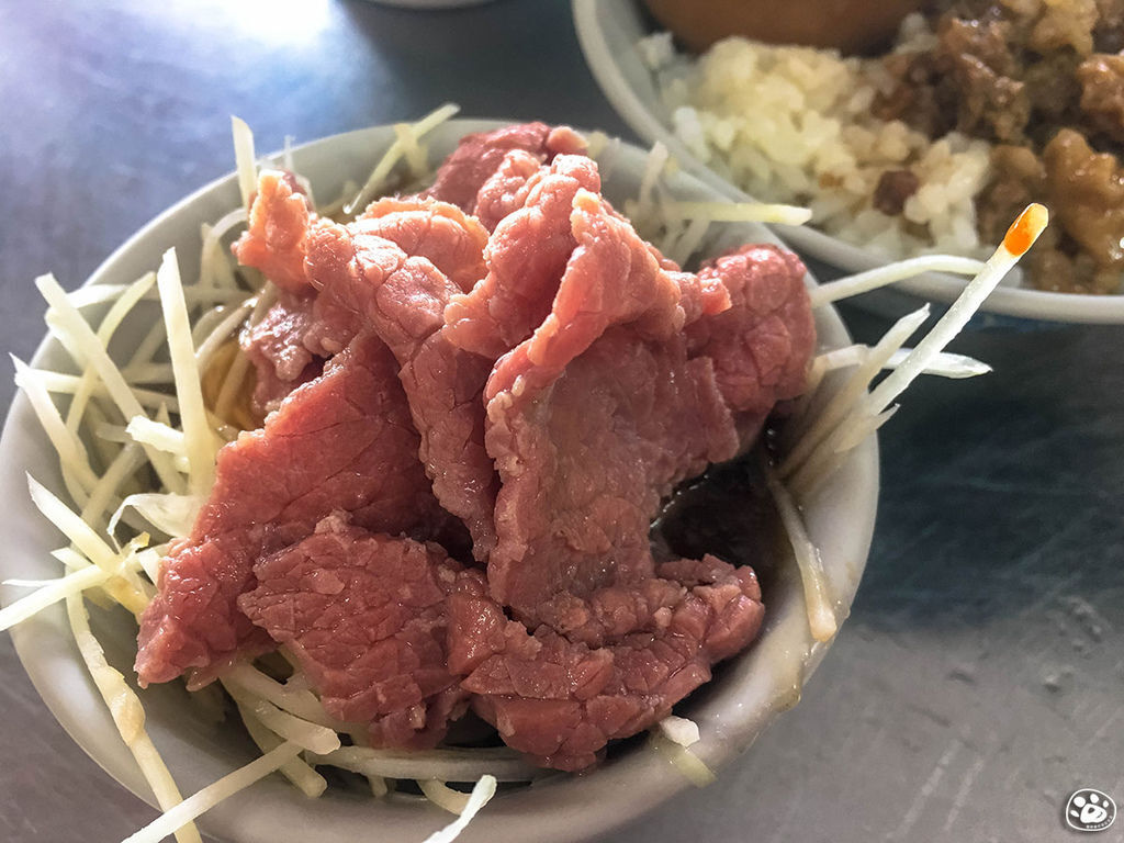 貓與蟲台南北區COSTCO早餐美食－阿寶牛肉湯 (2).jpg