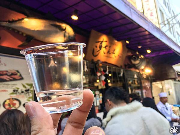 貓與蟲-日本東京築地景點-築地黑鮪魚壽司丼飯 (11).jpg