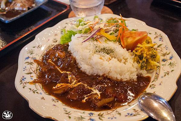 日本沖繩美食－阿古豬咖啡簡餐餐廳 (15).jpg