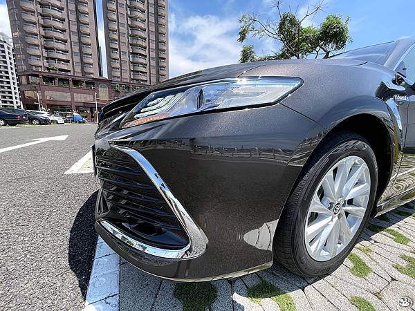 ToyotaCamry20218點5代凱美麗Hybrid油電尊爵古銅棕色貓與蟲的遊記生活 (6).jpg