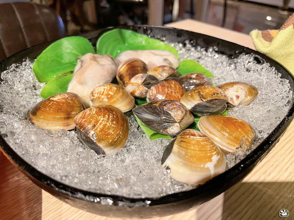 高雄左營吃到飽火鍋肉肉屋新菜單海鮮和牛價錢價位菜單停車貓與蟲的遊記生活 (6).jpg