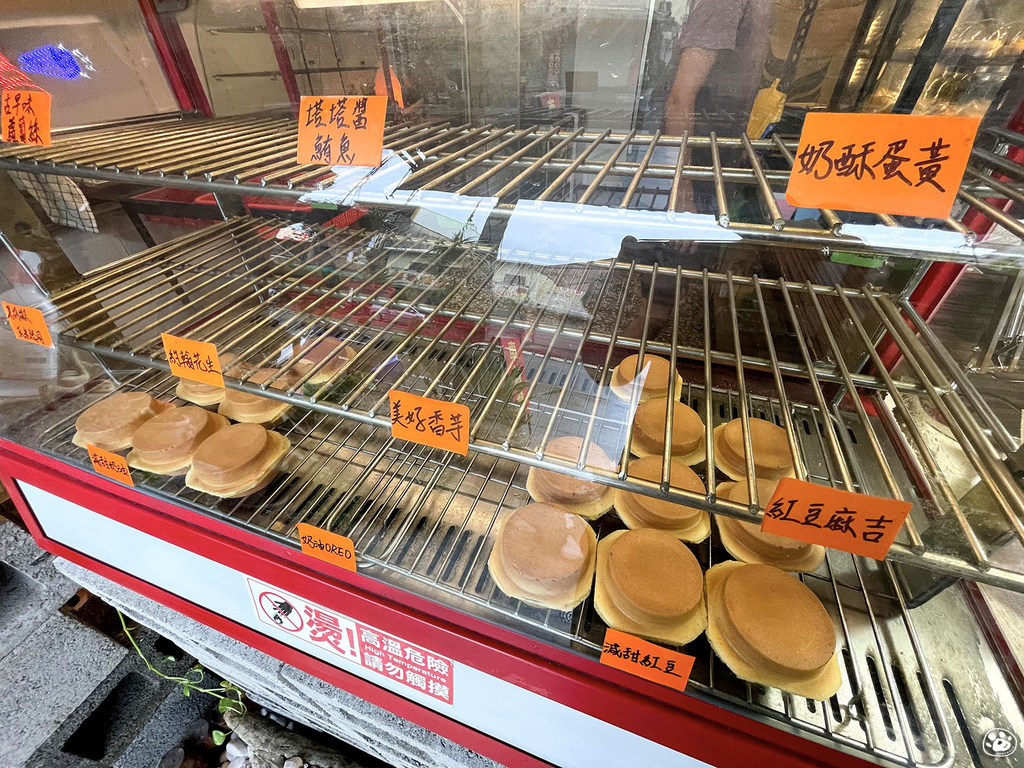 台南新營點心推薦紅豆餅鮮奶茶海邊那個職人首座車輪餅貓與蟲的遊記生活 (1).jpg